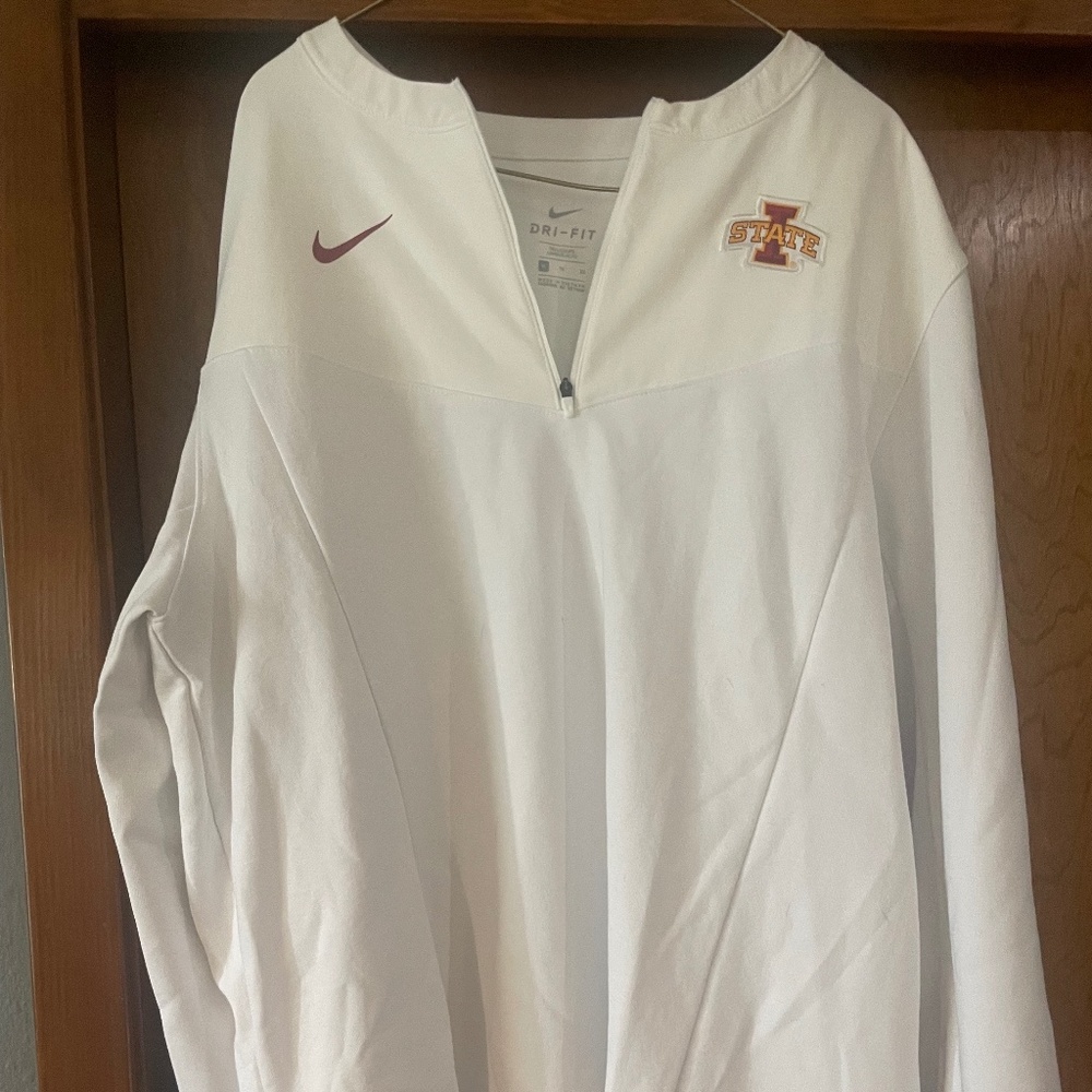 Men's Nike White Iowa State Cyclones half zip size XL
